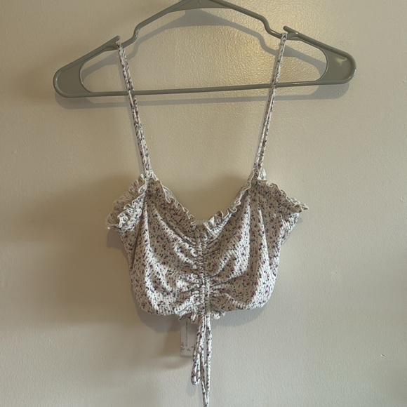 Adorable matching set. Floral cami crop top with matching maxi skirt - Picture 2 of 5